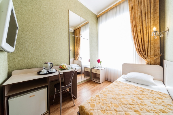 Tonika Hotel